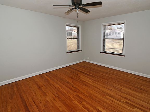 5th image of 1912 Driftway Dr