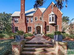 2909 Abercorn St, Savannah, GA 31405