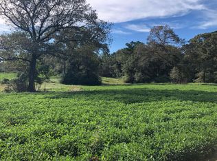 15 Bradley Rd, Carriere, MS 39426