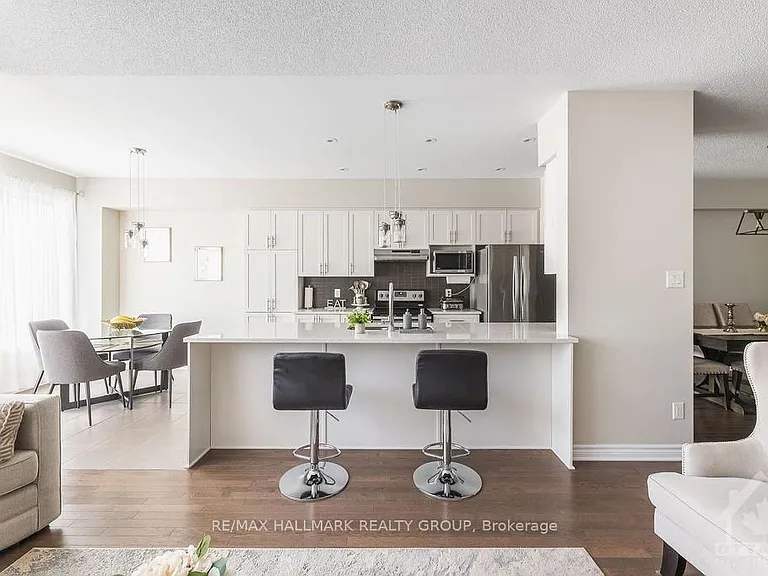 277 Livery St — Photo 8
