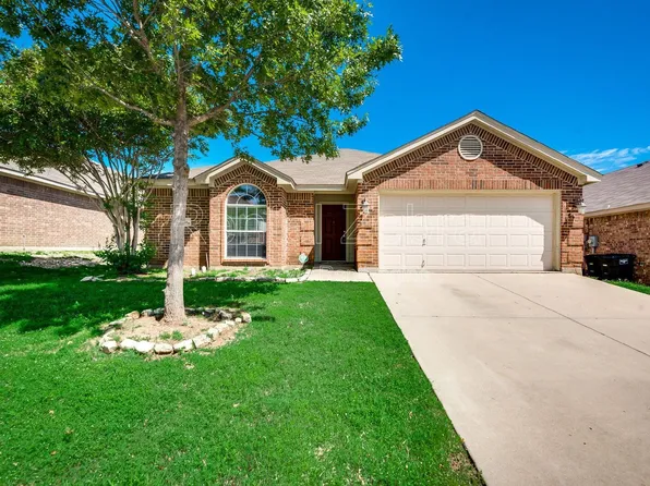4216 Summersweet Ln, Crowley, TX 76036