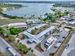 517 Us Highway 27 N, Lake Placid, FL 33852