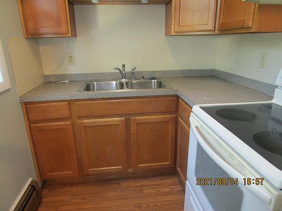 3rd image of 91-93 John St #3