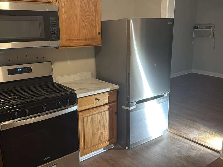 18534 Wildwood Ave #1 — Photo 6