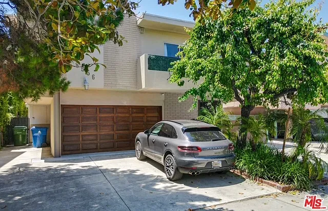 8556 Gregory Way #4