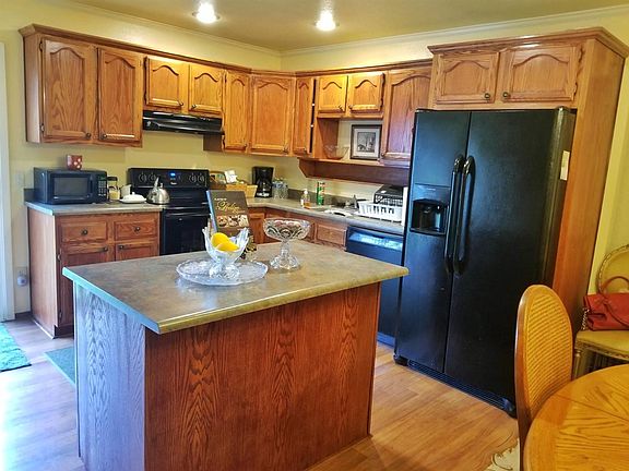 3rd image of 3208 Altawood Ct