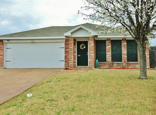1604 Kelly Ln, Royse City, TX
