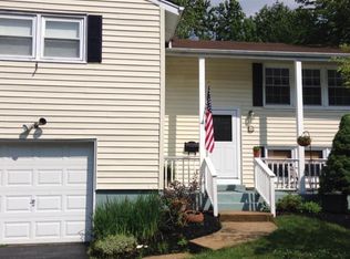 8 Eisele Ave, Ocean, NJ 07712