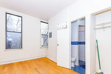 Rented by MySpaceNYC