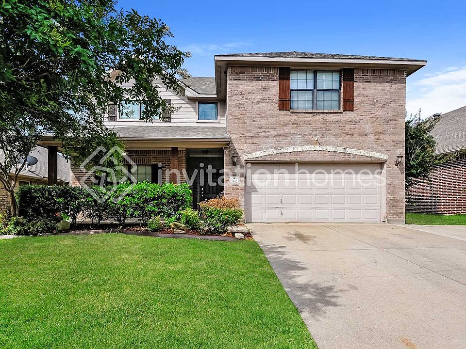 1st image of 2942 Greenway Dr