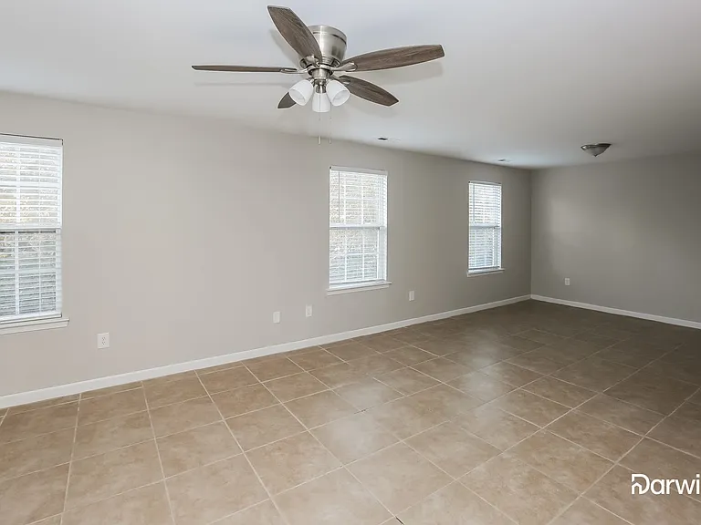 8812 Cornwall St — Photo 13