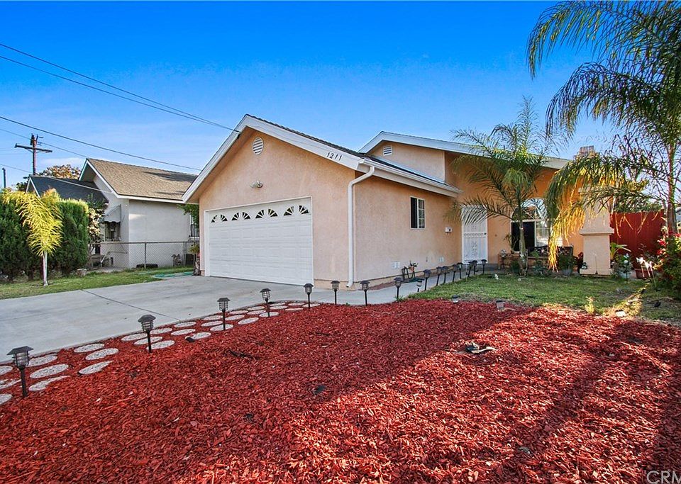 1st image of 1211 N Fries Ave