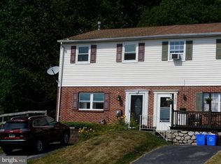 1302 Fox Run, Reading, PA 19606