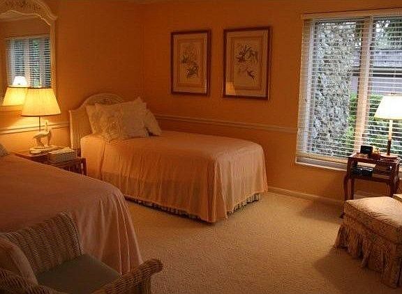 5th image of 100 Wilderness Dr APT 1109