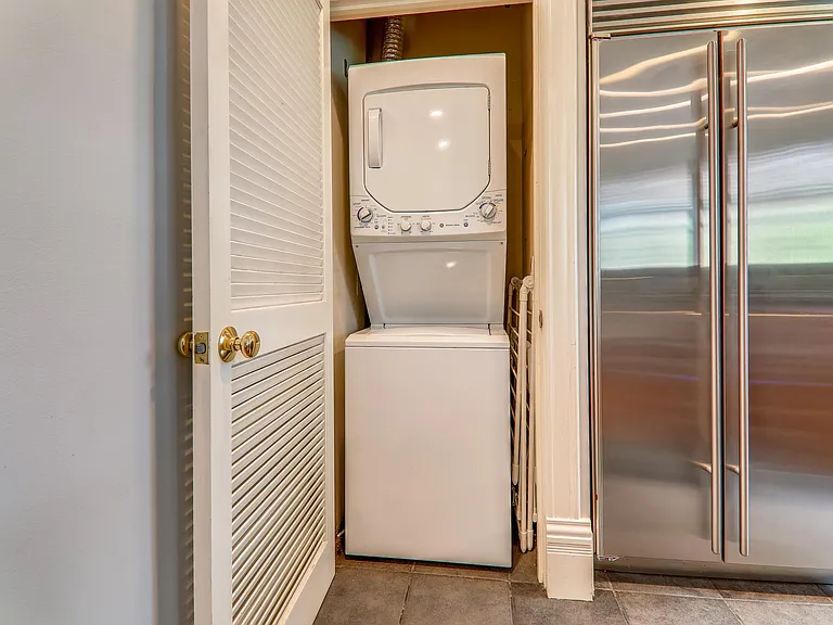 1212 M St NW #401 — Photo 7