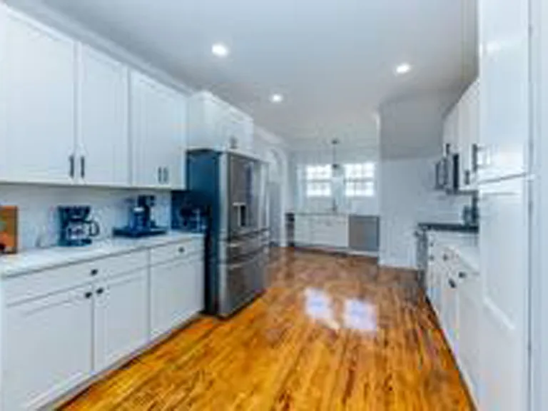 1422 Park Ave — Photo 18