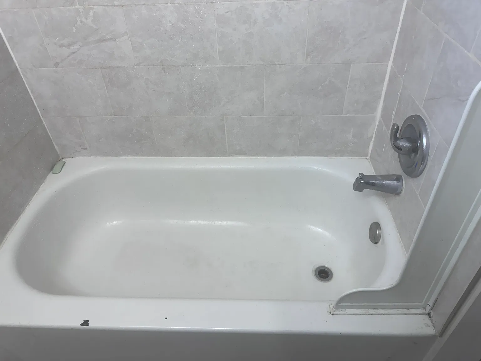 3 bed, 1222 sqft, $1,700 — Photo 3
