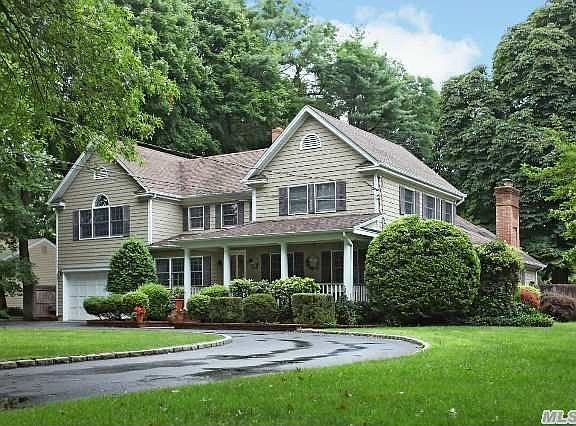 2nd image of 115 Hobson Ave