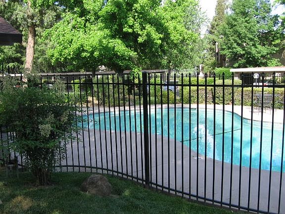 5th image of 5333 Primrose Dr APT 45B