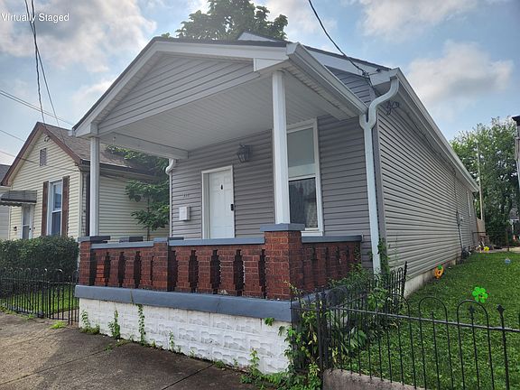 2nd image of 416 W 11th St