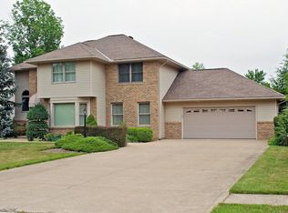 1923 Chelsea Dr, Mansfield, OH 44904