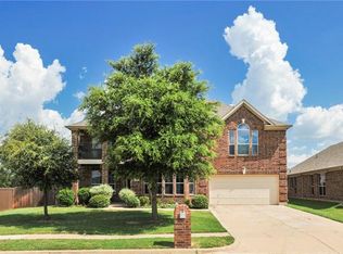 2303 Merlin Dr, Grand Prairie, TX 75052