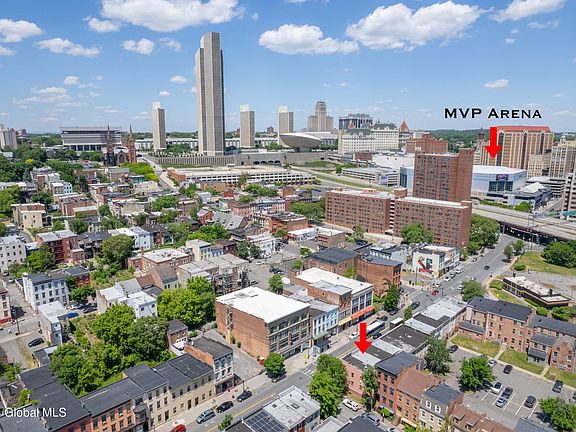 2nd image of 142 S Pearl Street