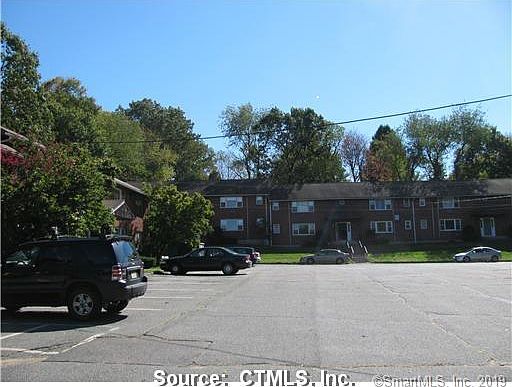 2nd image of 137 Vernon Ave #F2