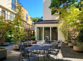 1535 SW Clay St APT 233, Portland, OR 97201