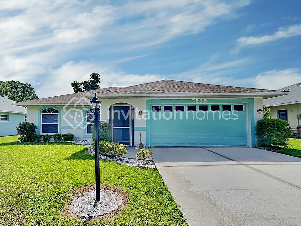 7539 42nd Ct E