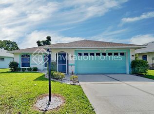 7539 42nd Ct E, Sarasota, FL 34243