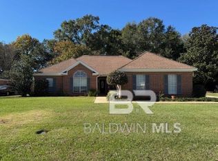 158 Hawthorne Cir, Fairhope, AL 36532