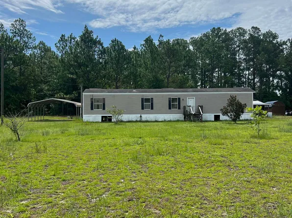 7526 Maple Swamp Rd., Gresham, SC 29546