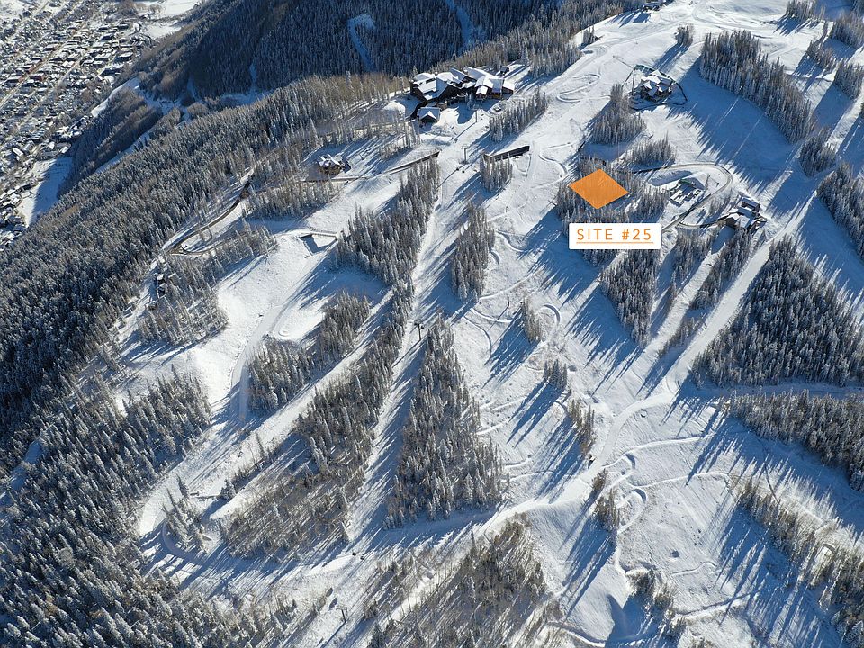 2nd image of 25 La Sal Ln