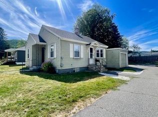 6 Normand Ave, Gorham, NH 03581
