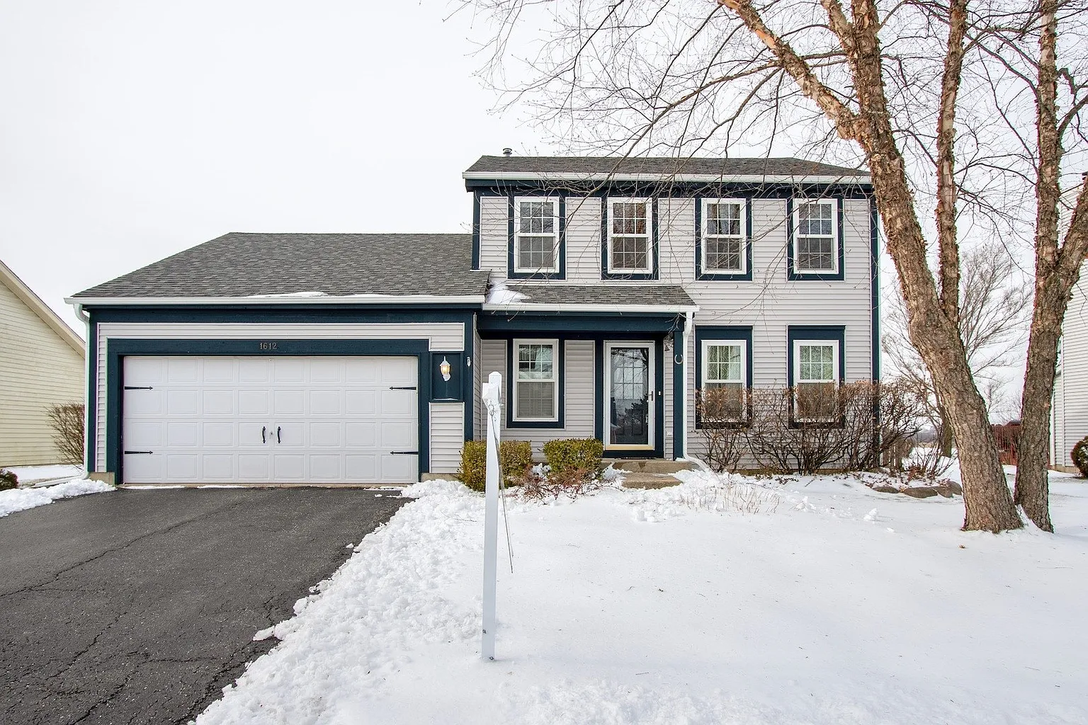 1612 Harrison Ave photo 1