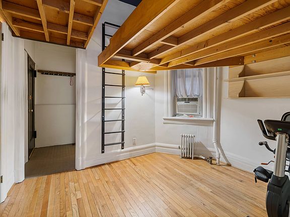 5th image of 630 E 14th St APT 3
