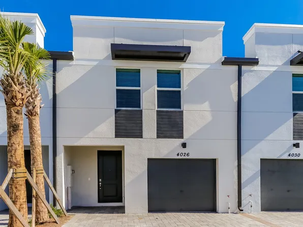 4026 Hot Springs Ave, Palm Springs, FL 33461