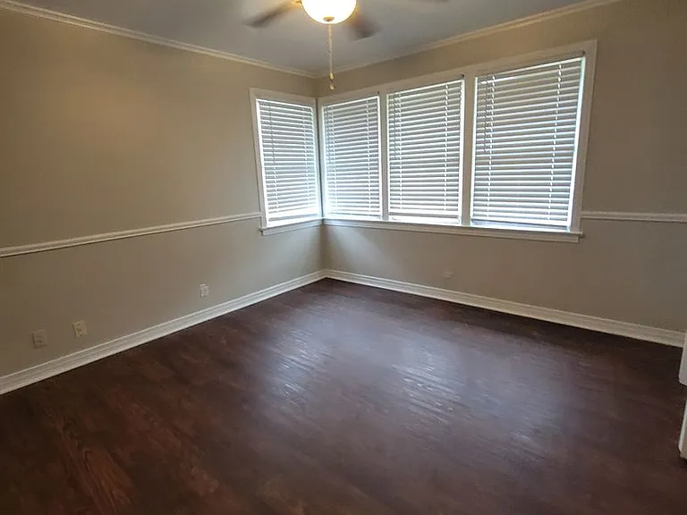 188 Charles Ave #188 — Photo 16