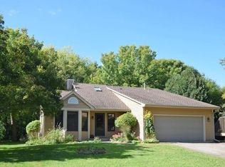 6557 Gray Fox Curv, Chanhassen, MN 55317