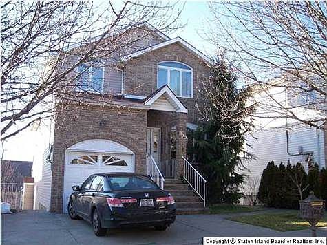 1st image of 330 Eltingville Blvd
