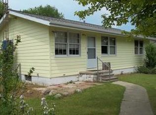 4104 3rd St, Brown City, MI 48416