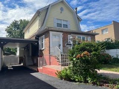 1512 Astor Avenue, Bronx, NY, 10469