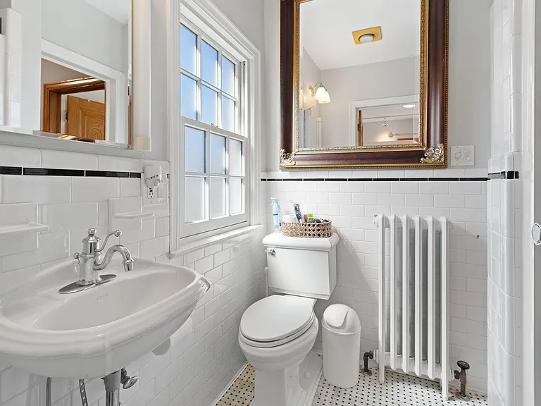 3420 Patterson St NW — Photo 24