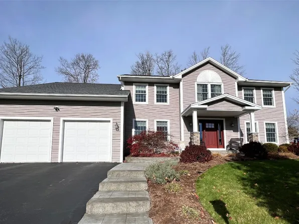 5 Fernwood Ln, Binghamton, NY 13901