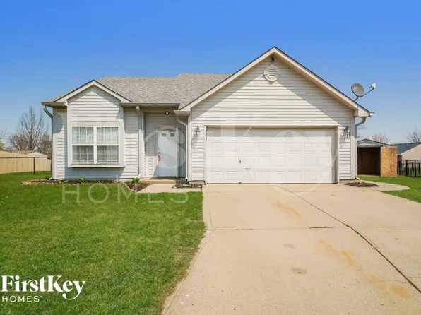 2891 Fieldstone Ct, Franklin, IN 46131