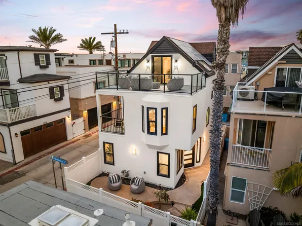 3721 Strandway, San Diego, CA 92109