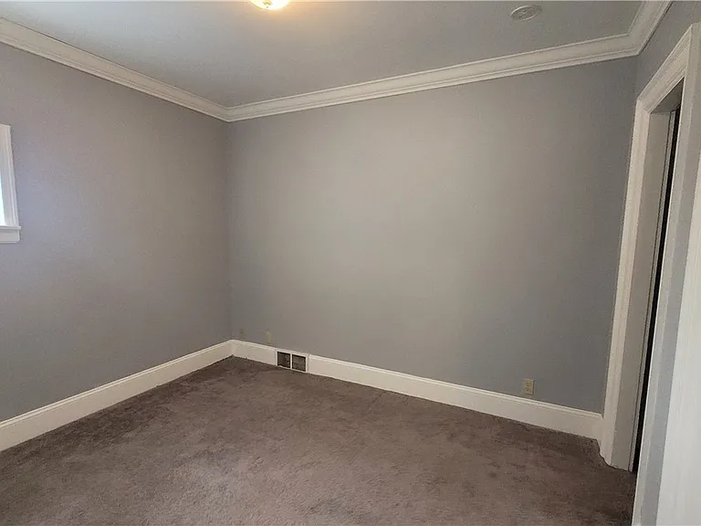 25 Richfield Ave — Photo 13