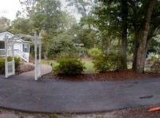 1114 Hyatt Ave, Murrells Inlet, SC 29576