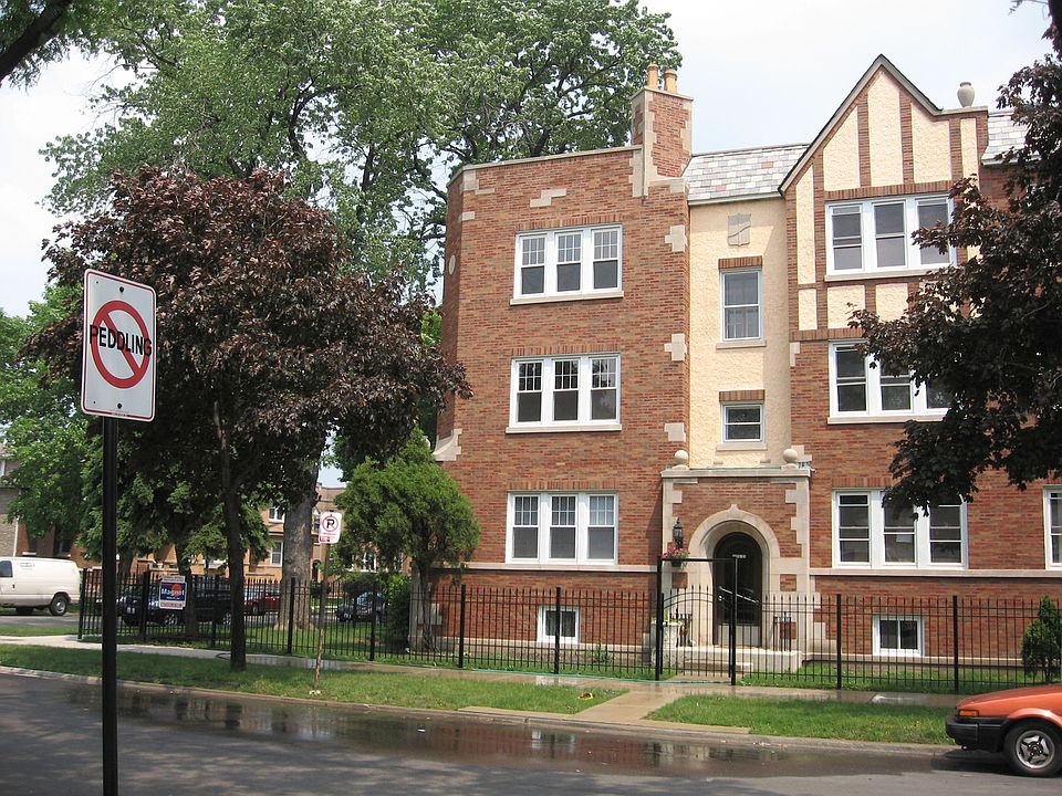 1st image of 2721 N Lockwood Ave APT 2C